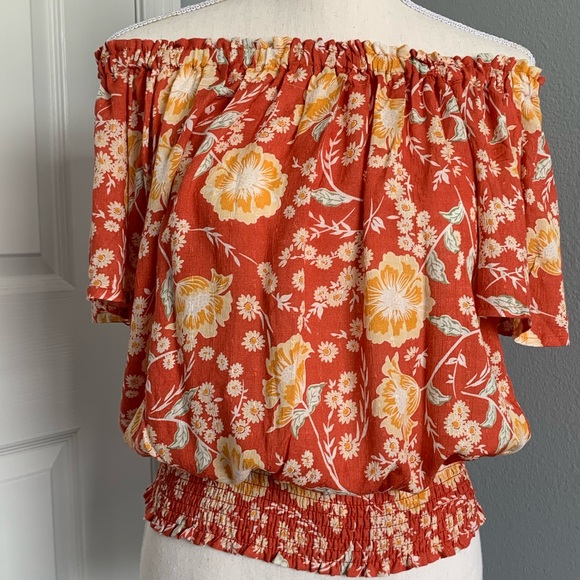 NWT Cynthia Rowley floral blouse - SZ SM - Picture 2 of 6